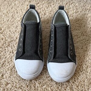 Kids Black Canvas Slip-On Shoes size 11